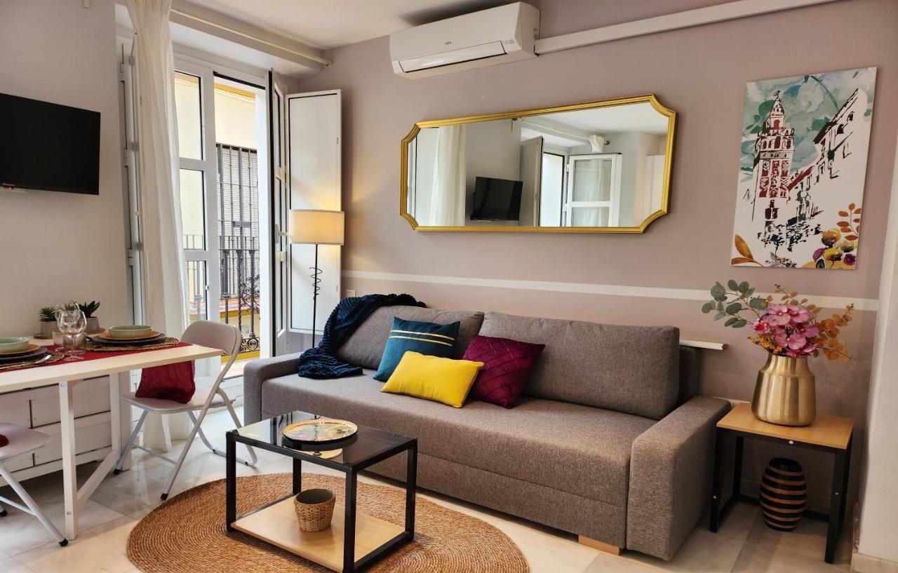 Lovely Center Apartments - Balcony Lux Sol 세비야 외부 사진