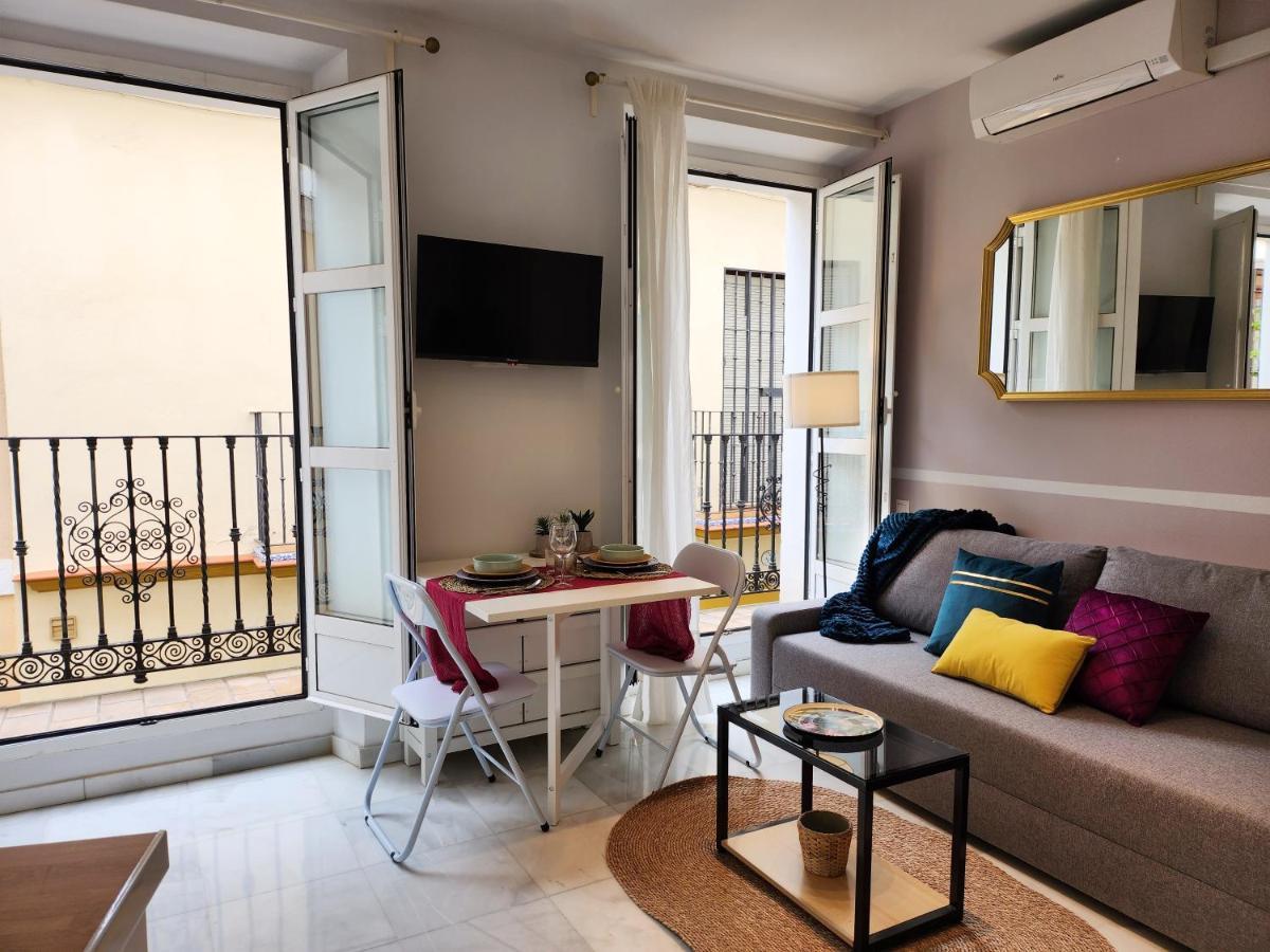 Lovely Center Apartments - Balcony Lux Sol 세비야 외부 사진