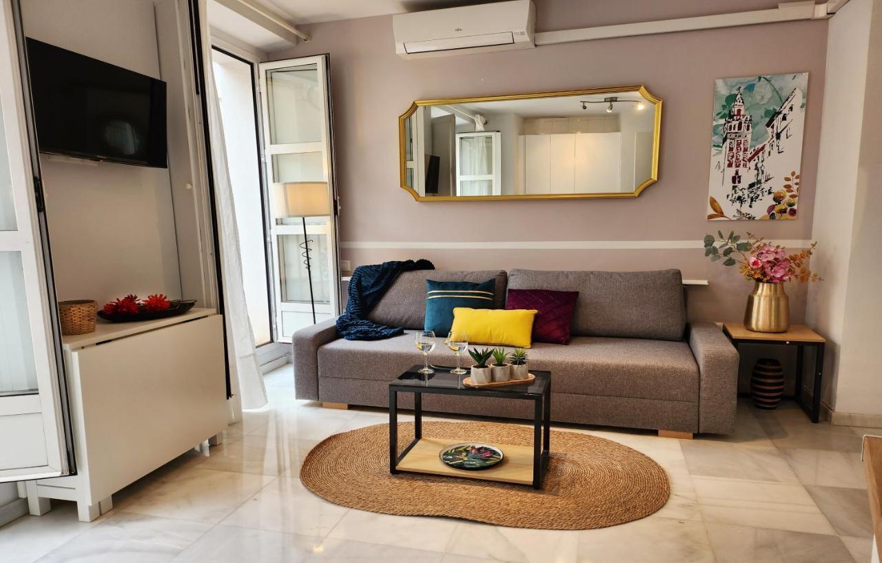 Lovely Center Apartments - Balcony Lux Sol 세비야 외부 사진