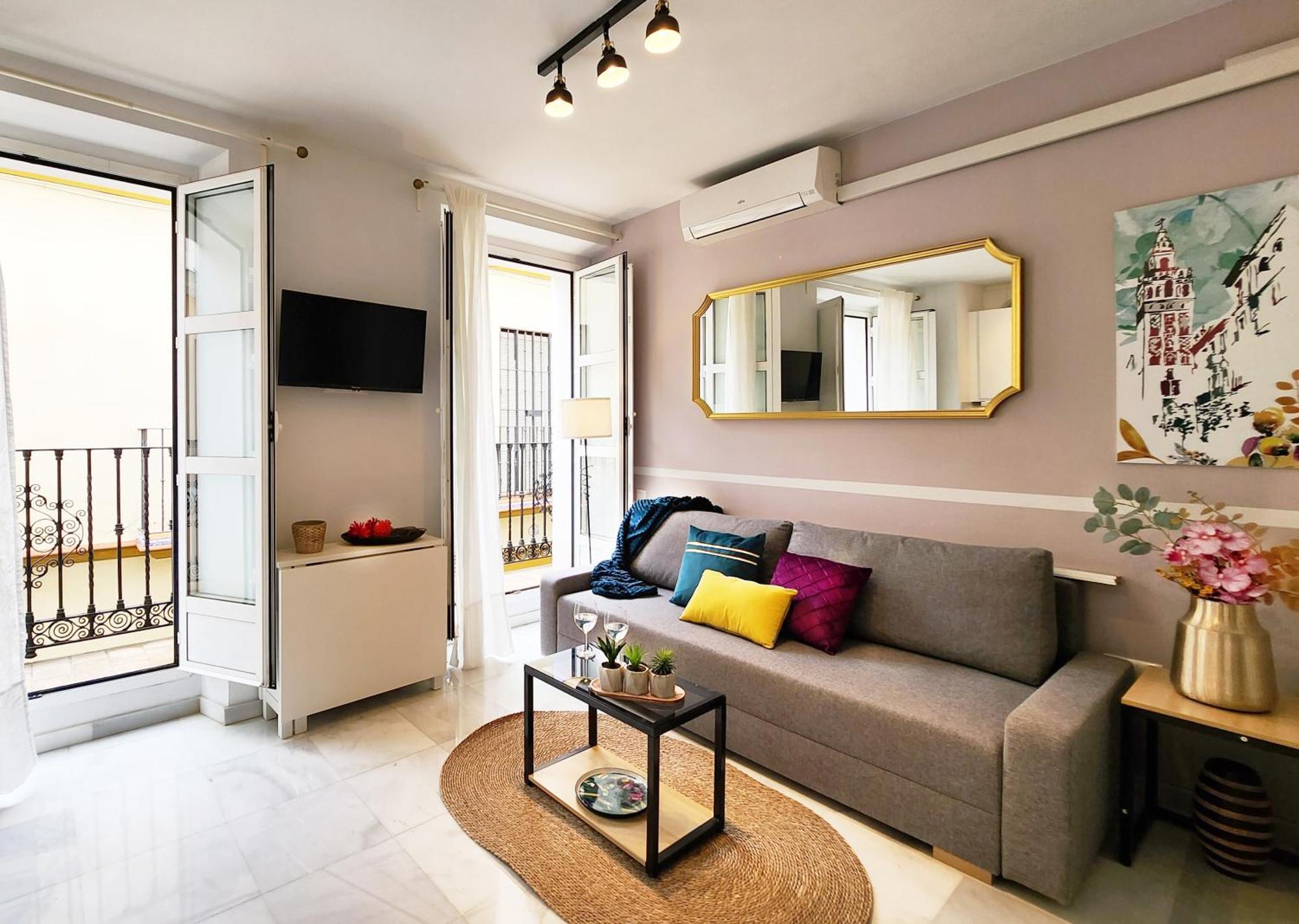 Lovely Center Apartments - Balcony Lux Sol 세비야 외부 사진